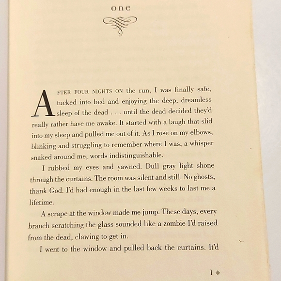 5 for $25- The Reckoning and The Awakening Novels by Kelley Armstrong - Picture 4 of 9